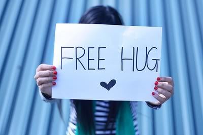 Free&#9829;Hug