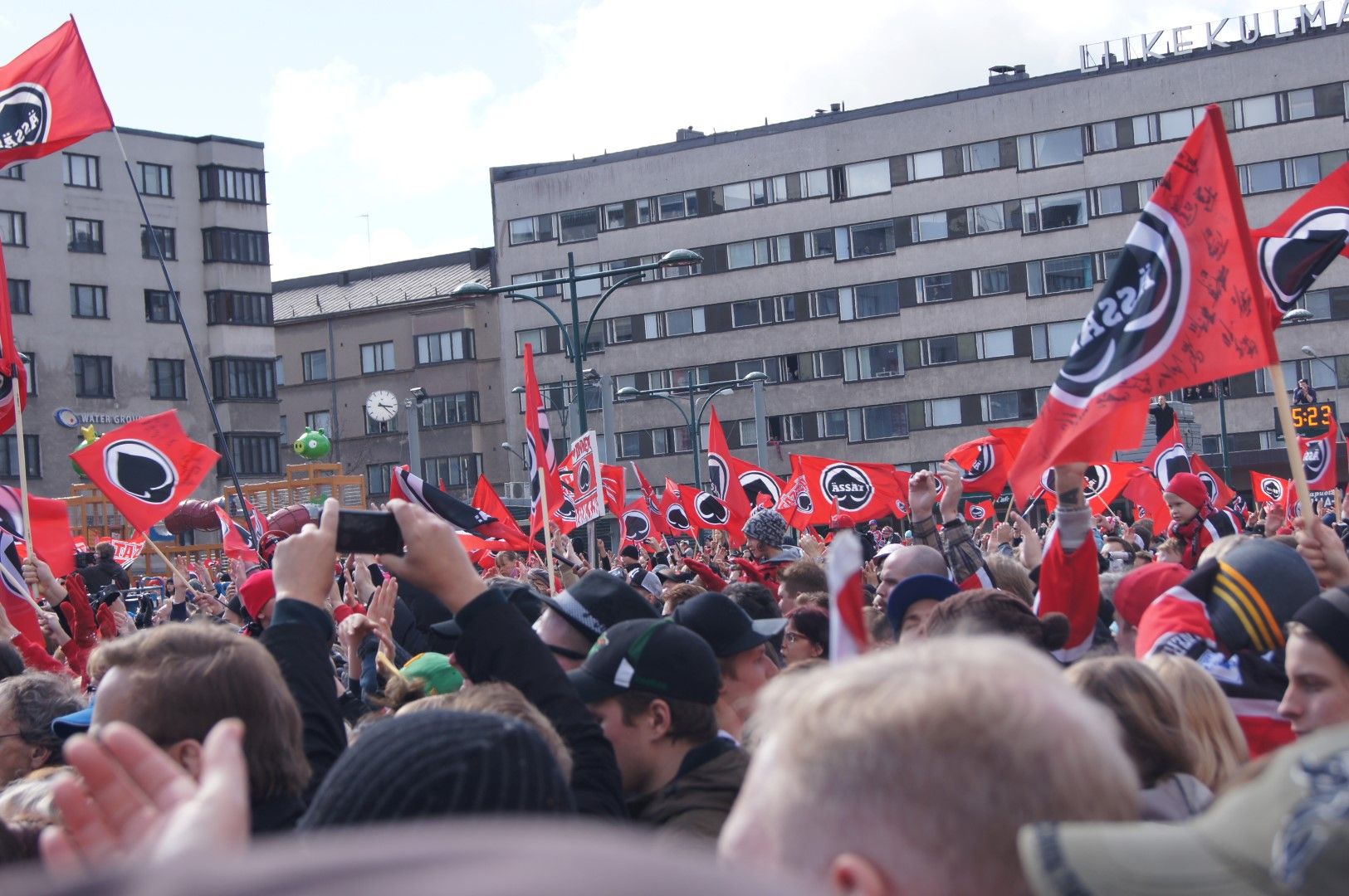 photo DSC00774Large.jpg