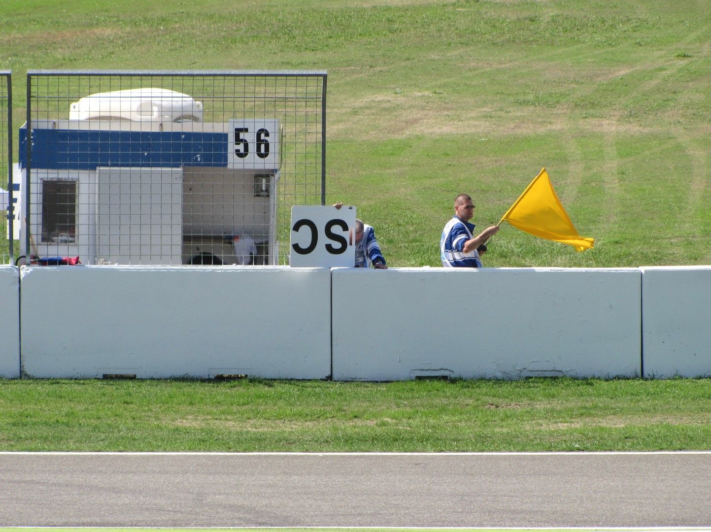 photo IMG_0264Large.jpg