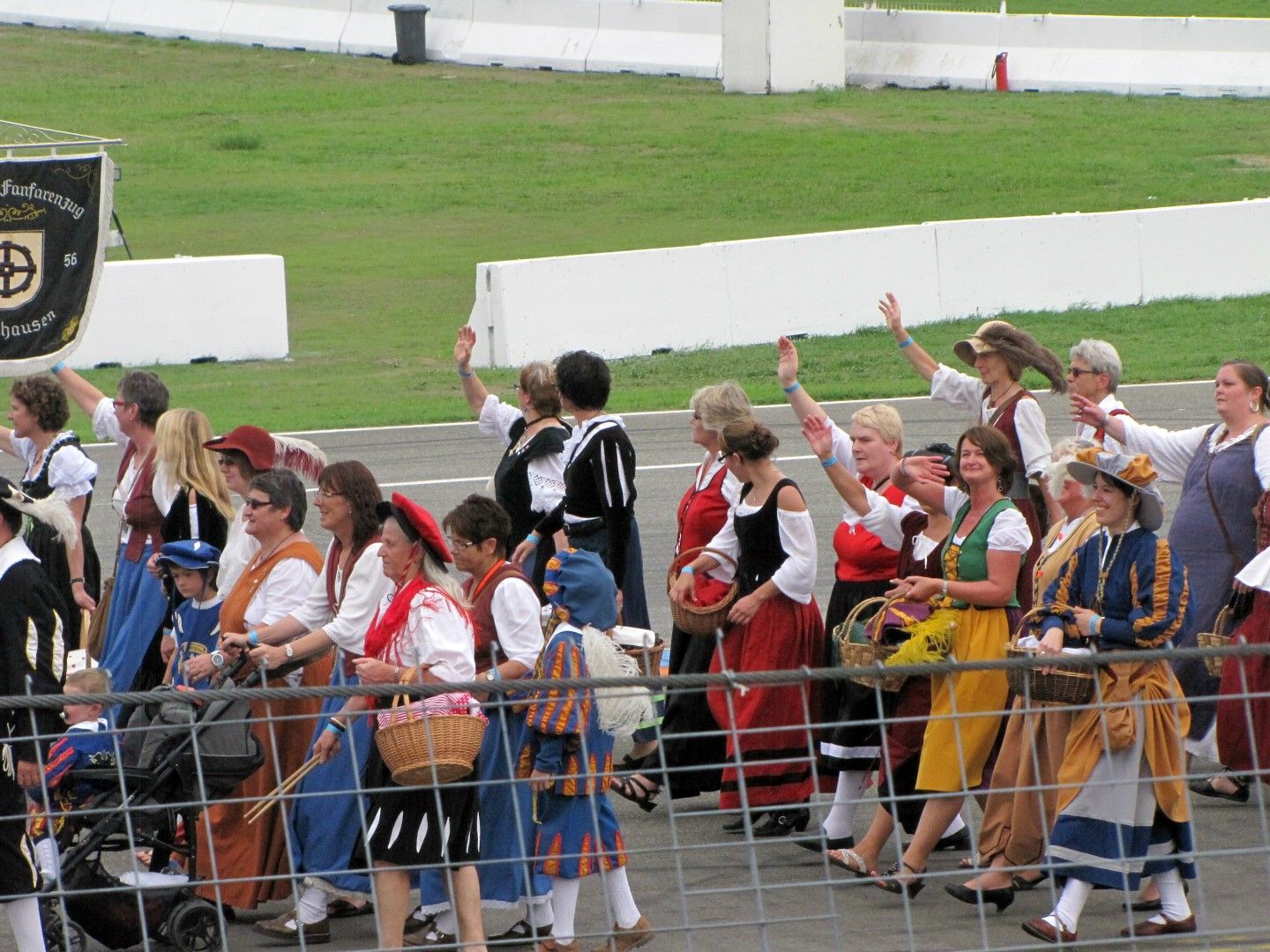 photo IMG_0484Large.jpg