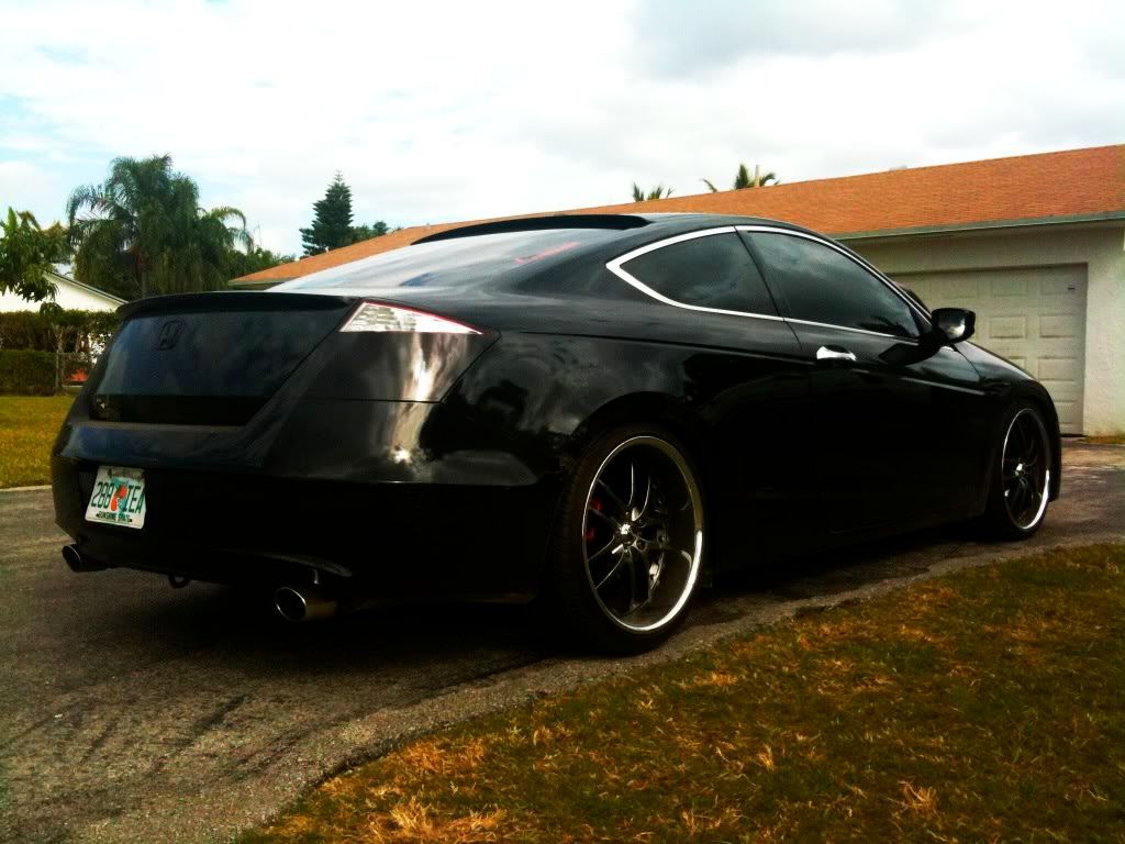 Oh haayy Mr. Roof spoiler! - Drive Accord Honda Forums