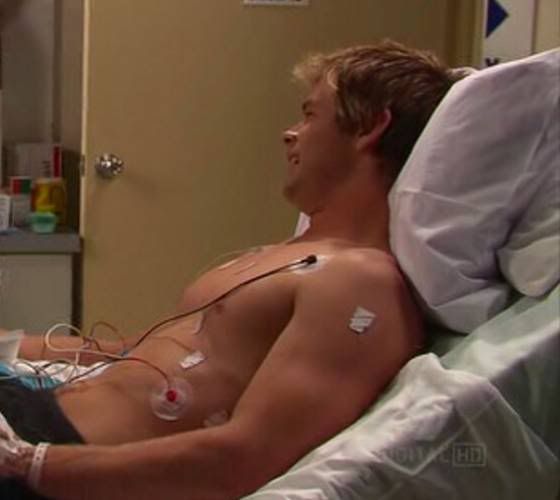 CHRIS HEMSWORTH HOSP 1